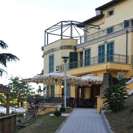 Villa Del Sasso サッソ・マルコーニ エクステリア 写真