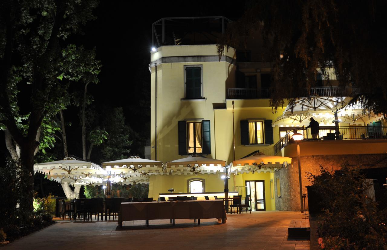 Villa Del Sasso サッソ・マルコーニ エクステリア 写真